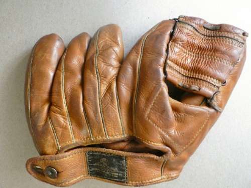 Joff Cross Nokona G33 2 Back